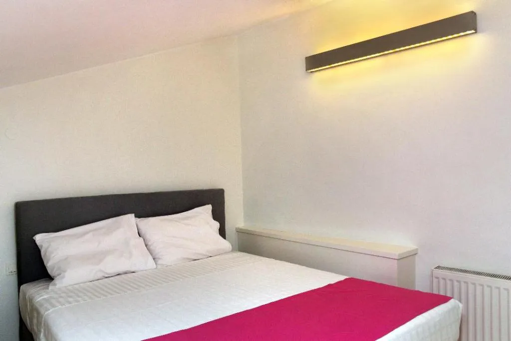 QUADRUPLE ONE BED Room, Vivian Art Apartments, Crete