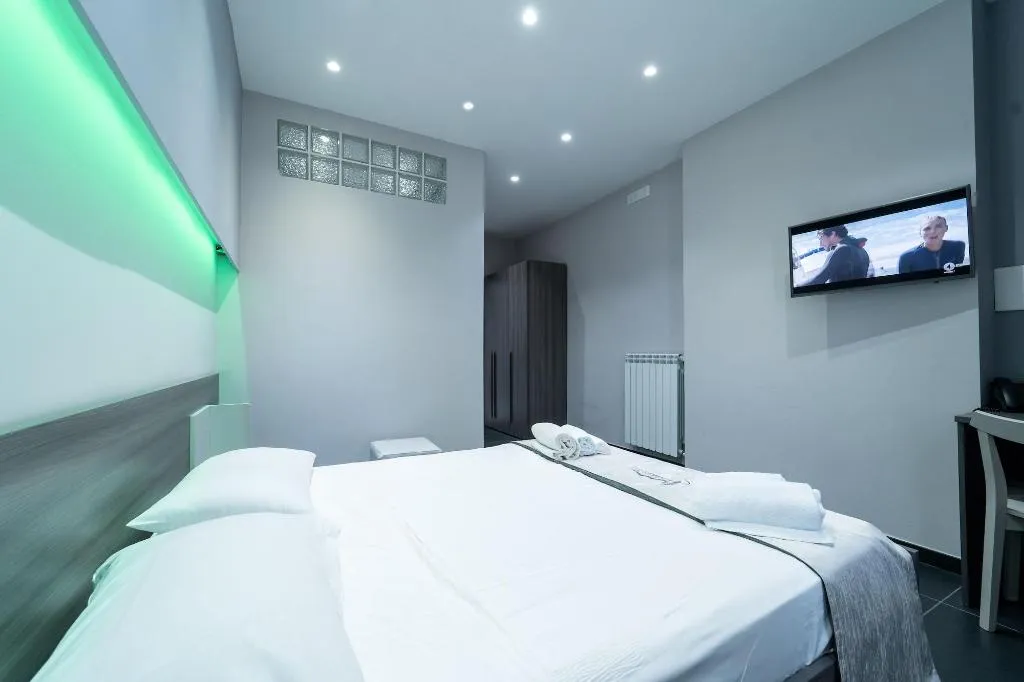DOUBLE STANDARD Room, Al Campanile H. Napoli Centro, Naples