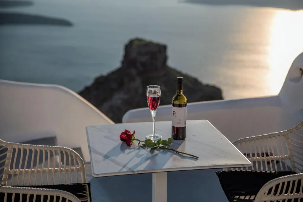 General view, Heavens Edge by Mr and Mrs White, Santorini