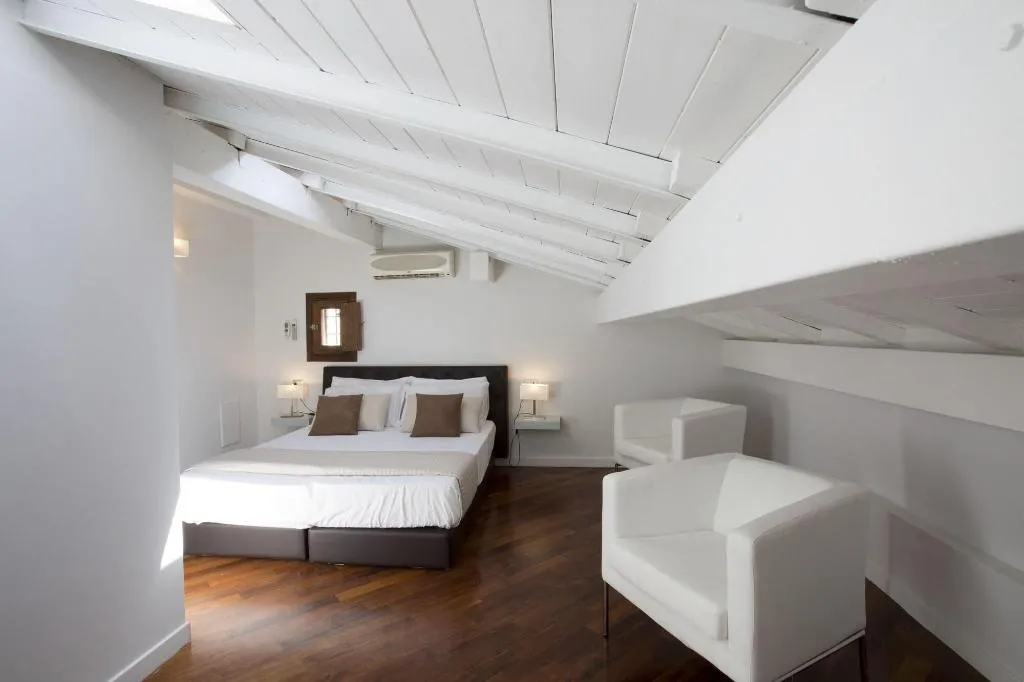 Room, Relais Arco Della Pace, Rome
