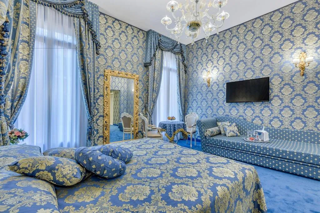 Room, Residenza Veneziana, Venice