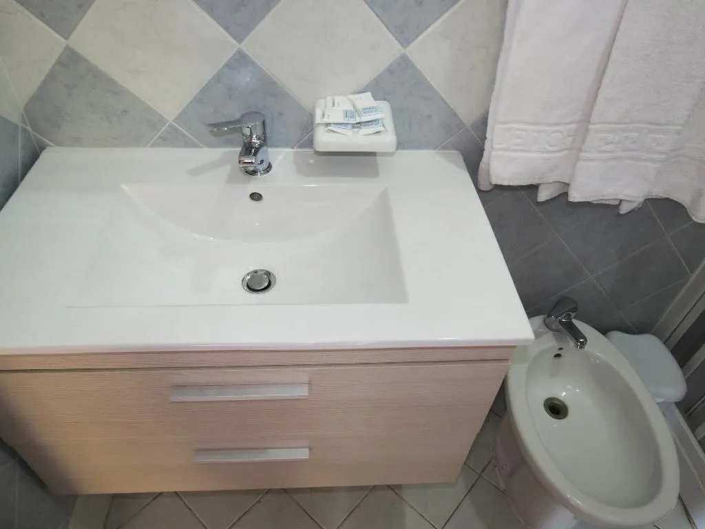 CHALET CAPACITY 3 Room, Baia Serena, Naples