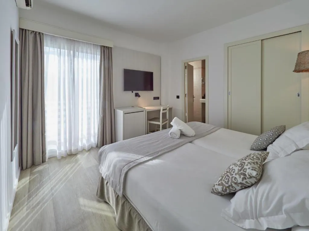 DOUBLE SINGLE USE STANDARD Room, Paguera Treff Boutique Hotel, Majorca
