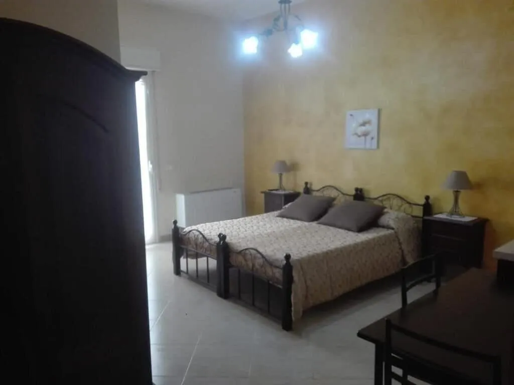 Room, B&B The Best, Palermo