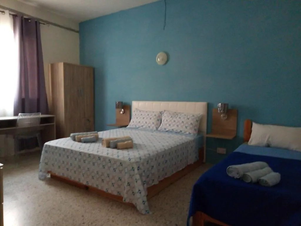 Room, Tarona Guesthouse, Malta
