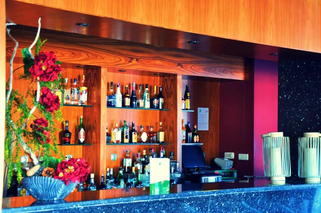 Bar, Lusitânia, Porto