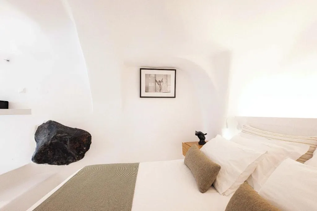 Room, Aeifos Boutique Hotel, Santorini