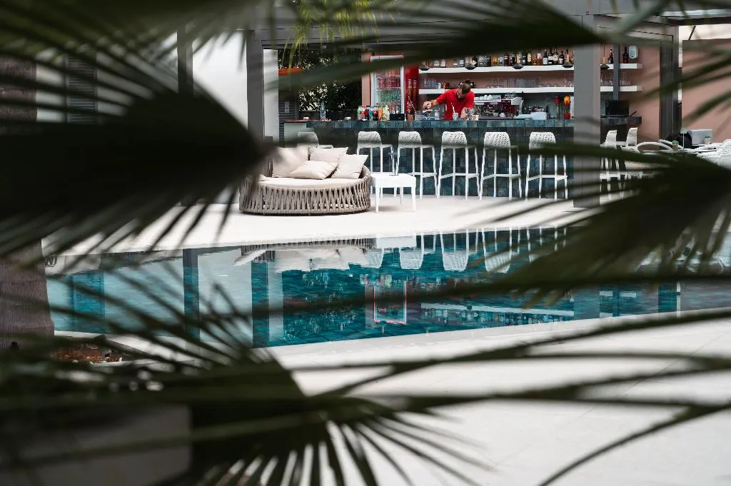 Pool, Flisvos Royal Tolo, Athens