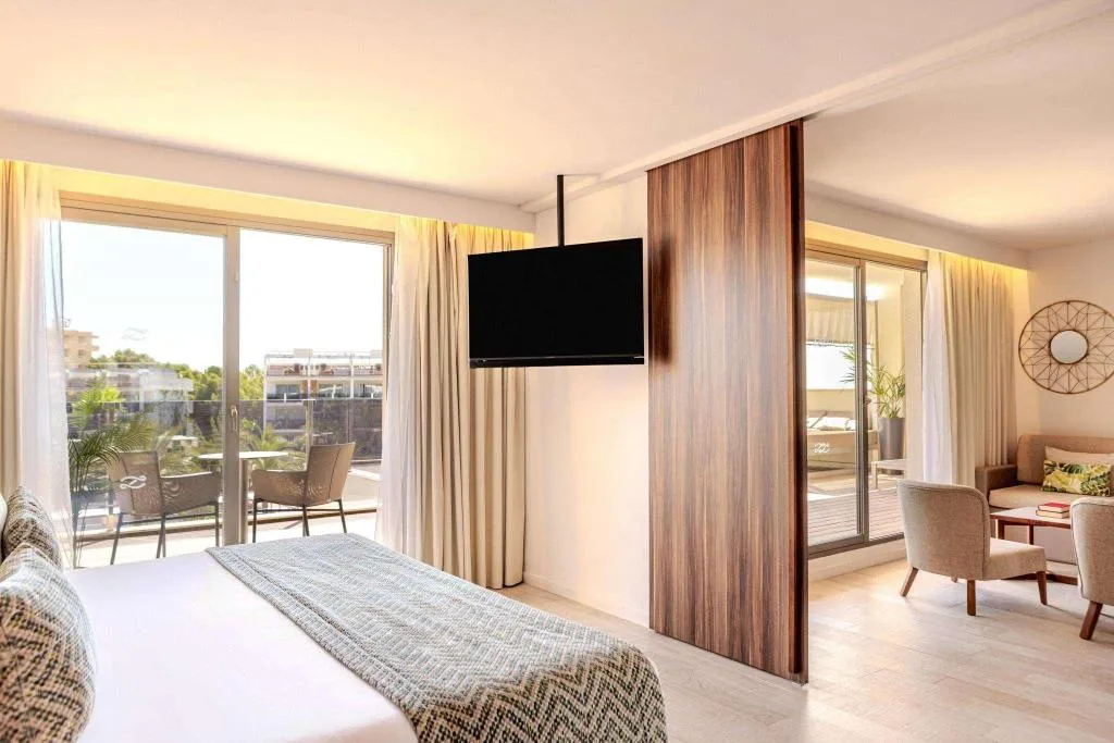 Room, Zafiro Palace Palmanova, Majorca
