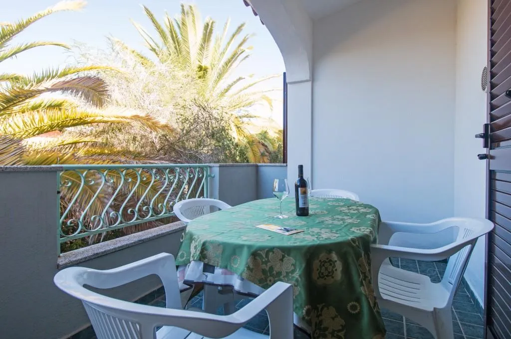 APARTMENT THREE BEDROOMS Room, Residence Club Gli Ontani, Olbia