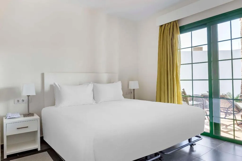 Room, Club del Carmen, Lanzarote