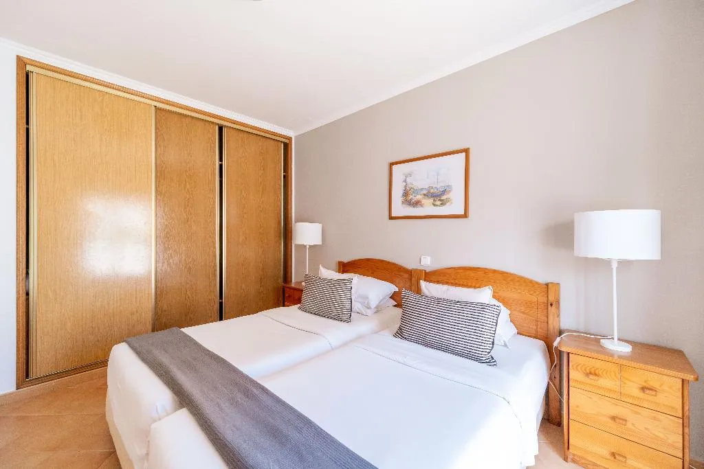 APARTMENT ONE BEDROOM Room, Oasis Beach Apartments, Algarve
