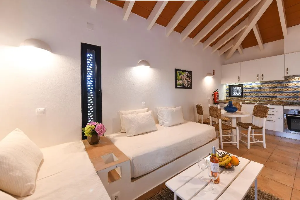 APARTMENT ONE BEDROOM Room, Pedras del Rei, Algarve