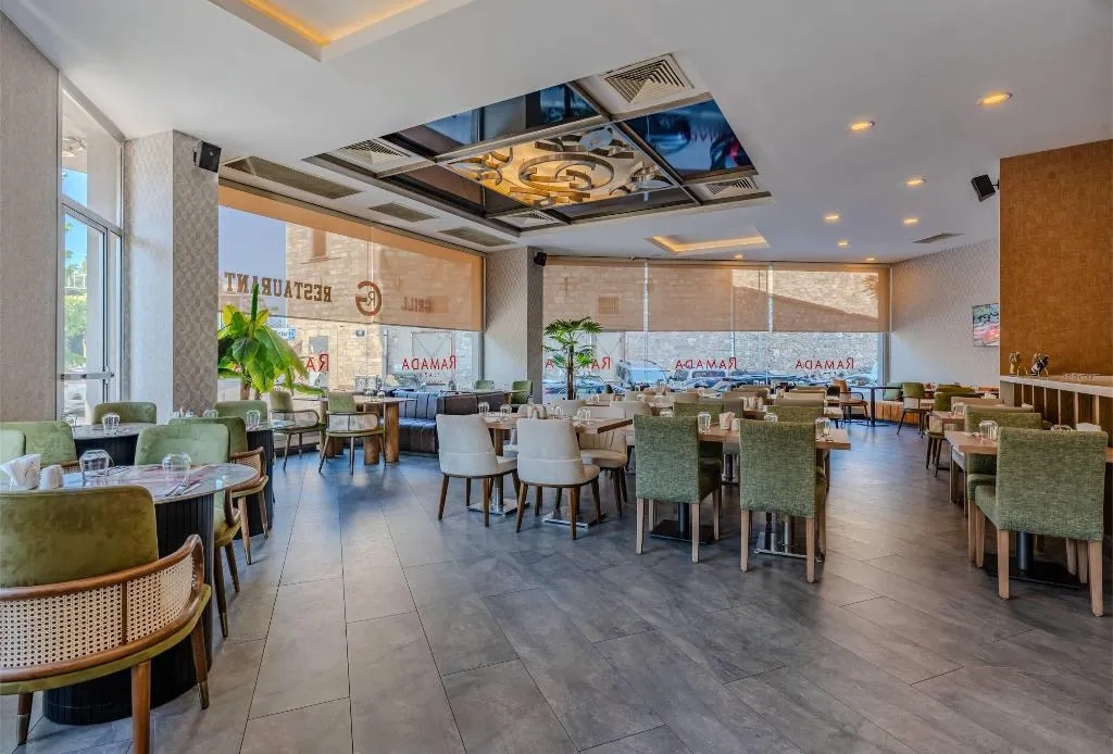 Restaurant, Ramada Plaza by Wyndham Izmir, Izmir
