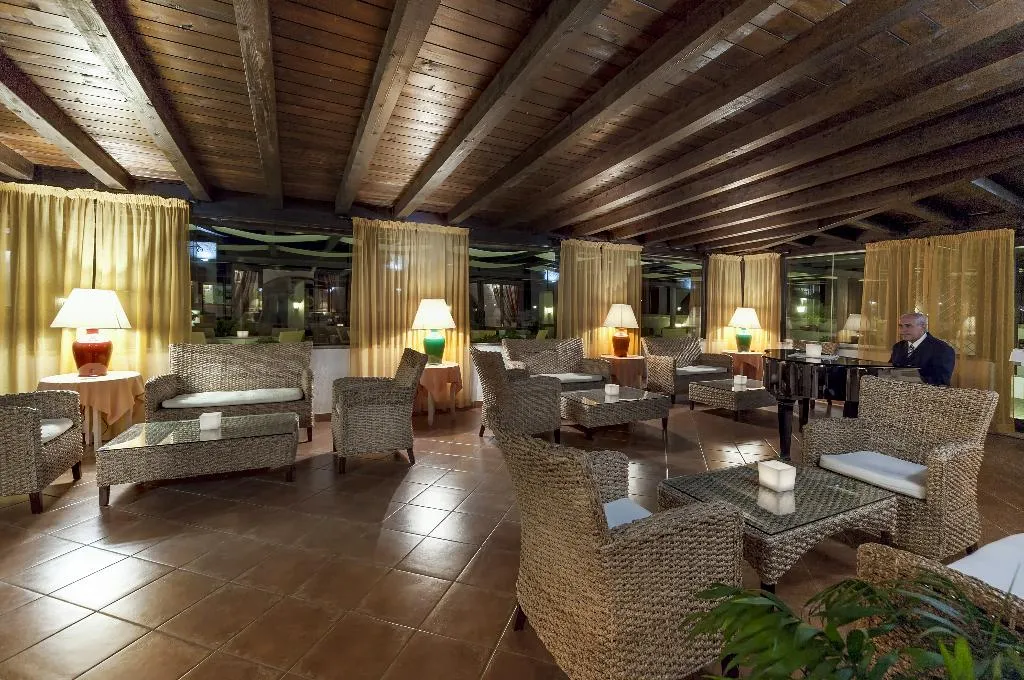 Bar, Colonna Grand Hotel Capo Testa, Olbia