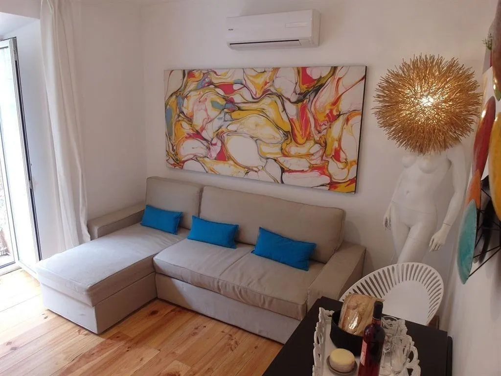 Room, Santosweethome 1, Lisbon