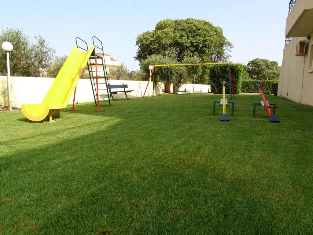 Sports and Entertainment, Summerland, Rhodes