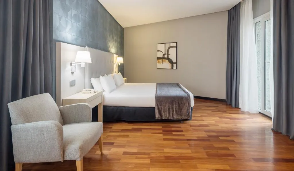 DOUBLE SUPERIOR Room, Ilunion Pio XII, Madrid