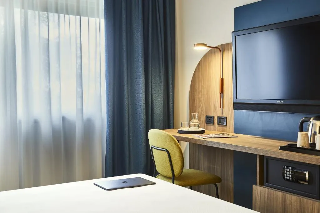 DOUBLE SUPERIOR Room, Belstay Venezia Mestre, Venice