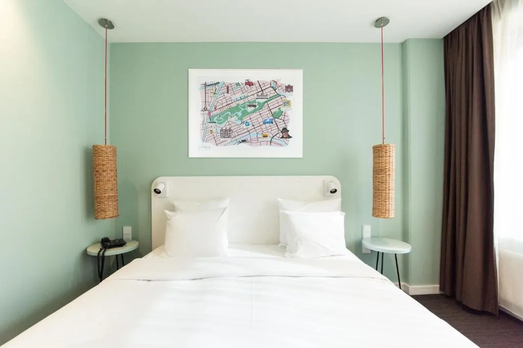 DOUBLE STANDARD Room, Conscious Hotel Vondel Park, Amsterdam