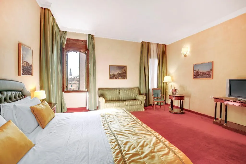 JUNIOR SUITE COMFORT Room, Dona Palace, Venice