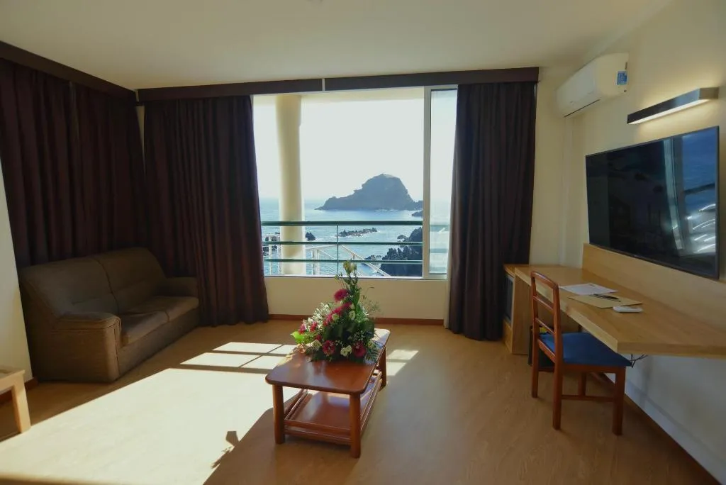 SUITE SEA VIEW Room, Salgueiro, Madeira