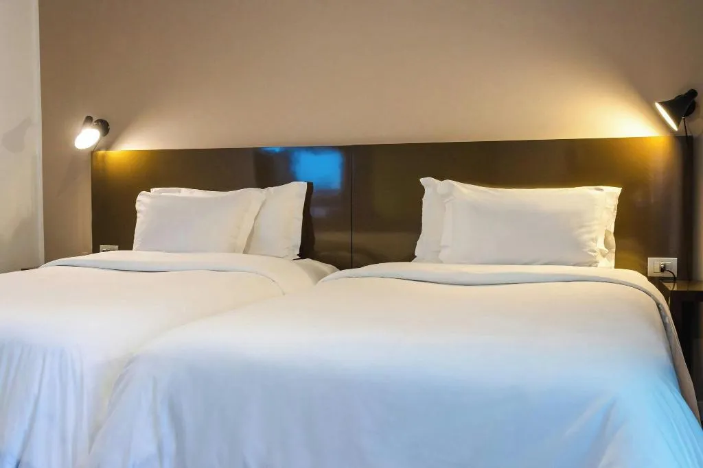 DOUBLE DELUXE SEA VIEW Room, Four Points by Sheraton Catania Hotel & Conference, Catania