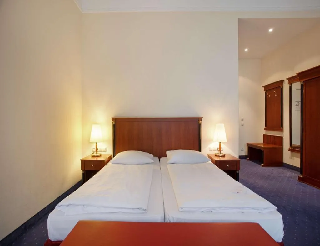 Room, acom Hotel Berlin Kurfurstendamm, Berlin
