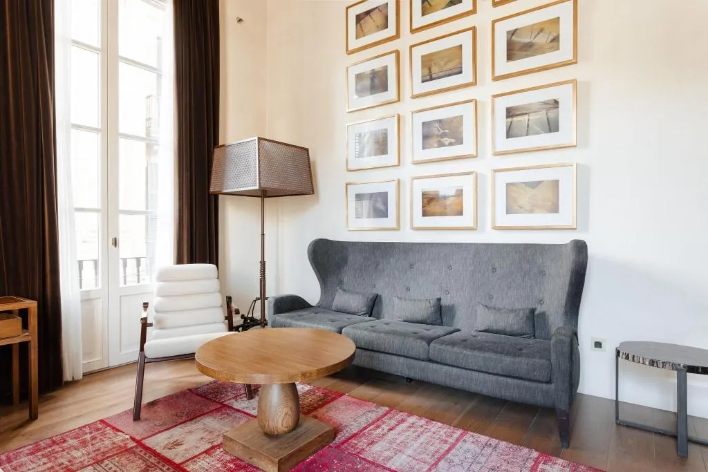 SUITE CITY VIEW KING BED Room, Do: Placa Reial, Barcelona