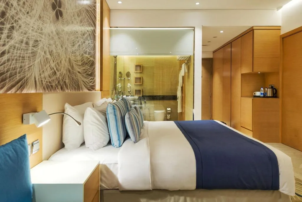 DOUBLE SUPERIOR KING BED Room, Royal Central Hotel The Palm, Dubai