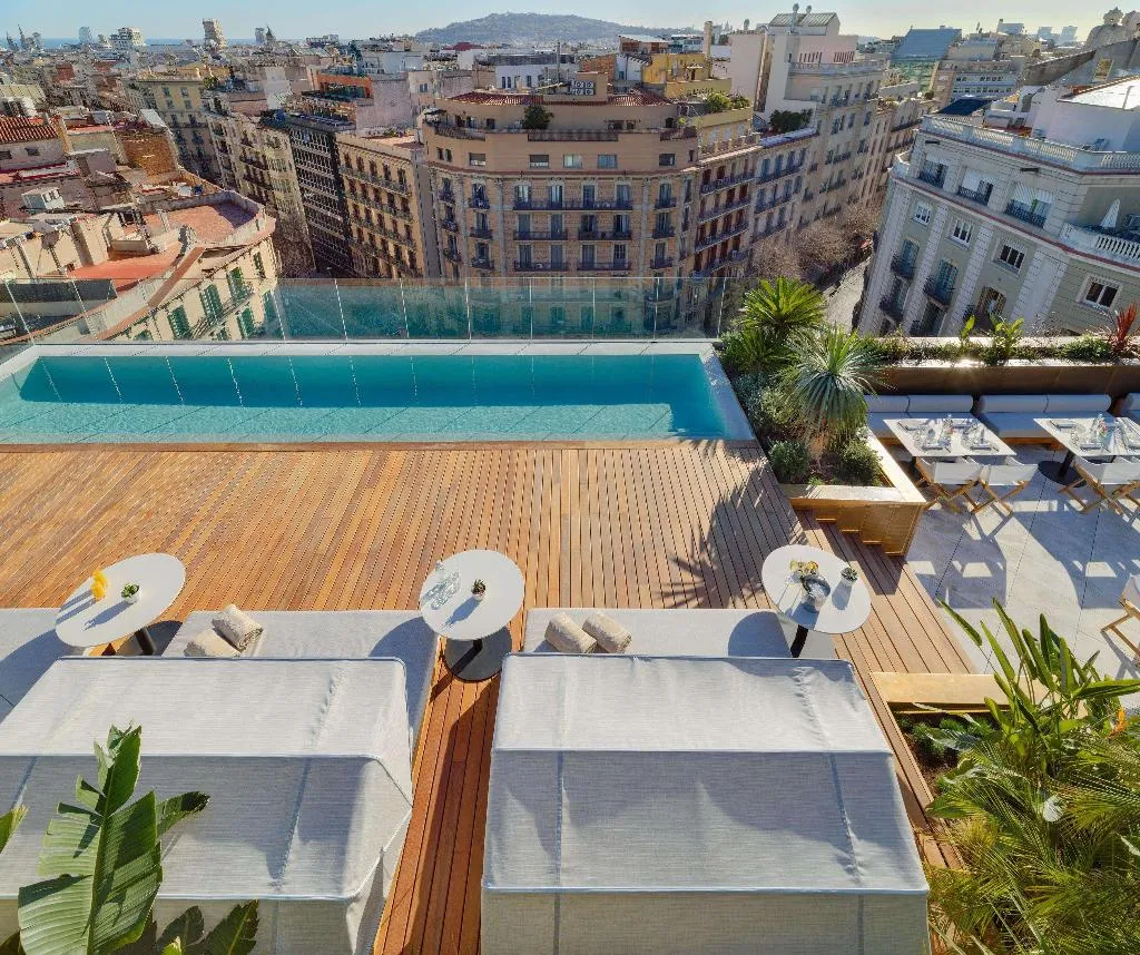 Pool, The One Barcelona, Barcelona