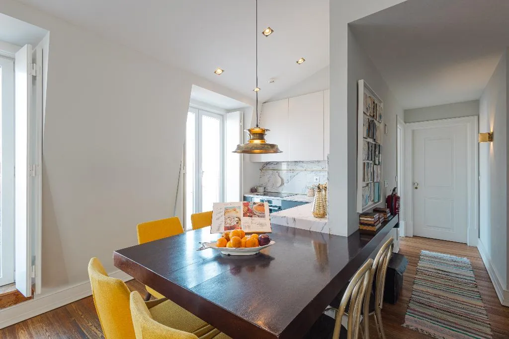 APARTMENT THREE BEDROOMS Room, Almaria - Ex LIibris, Lisbon