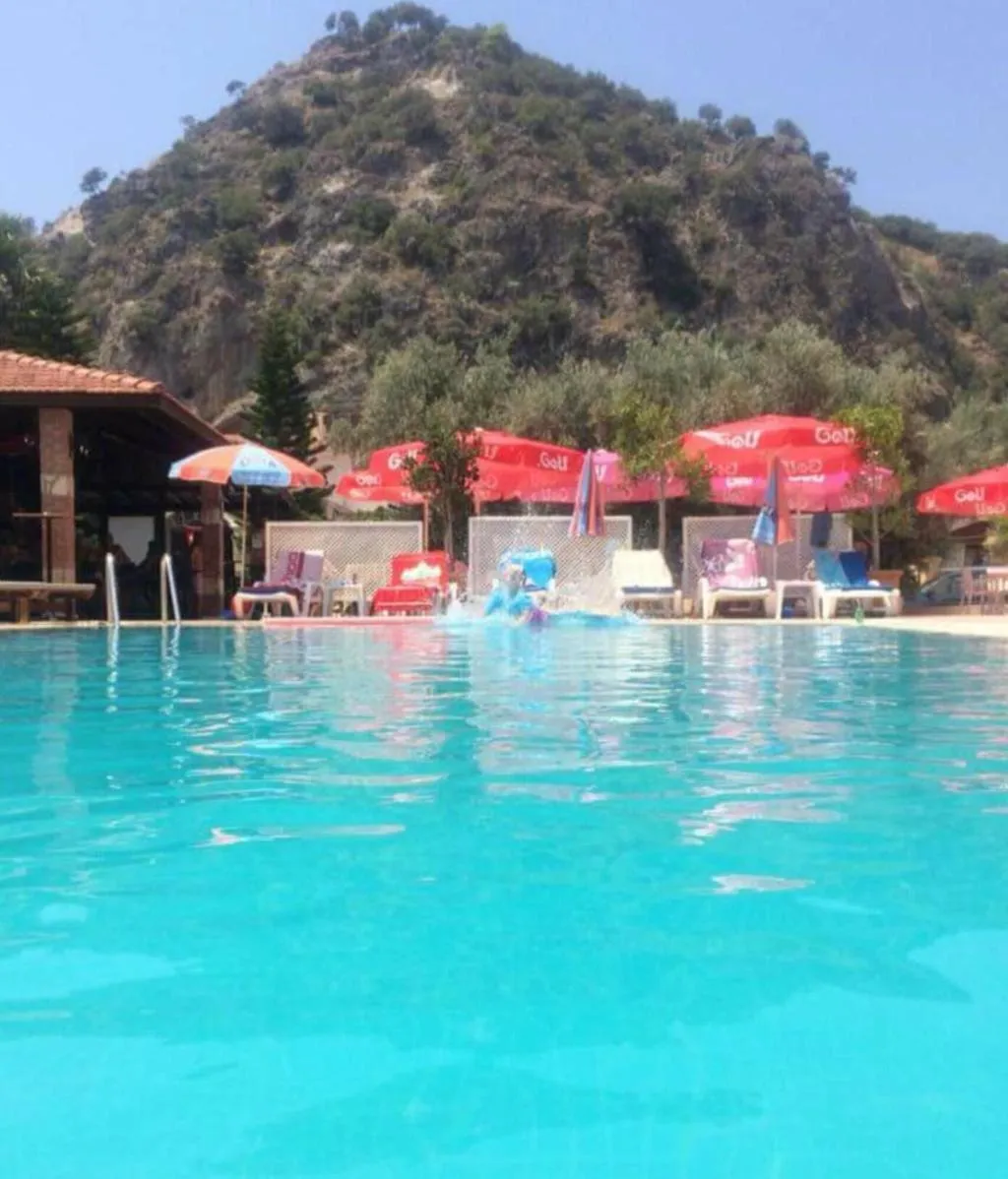 Pool, Grand Taner, Dalaman
