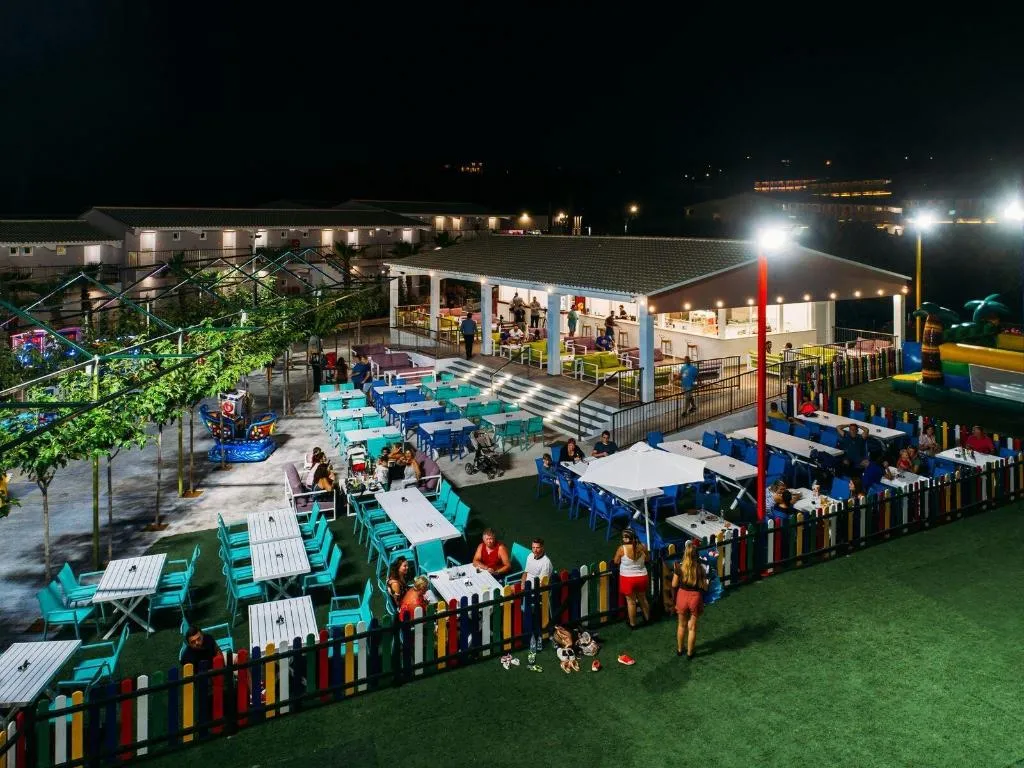 Sports and Entertainment, Caretta Paradise - All Inclusive, Zante