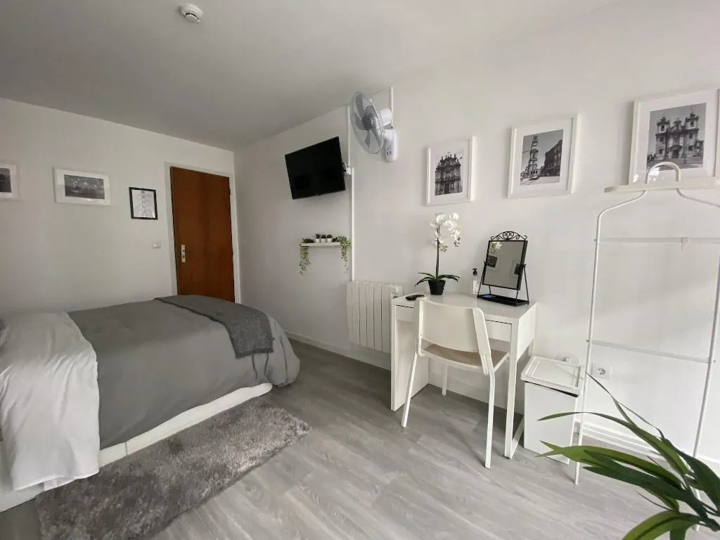 Room, Residencial Triunfo, Porto