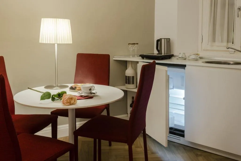 Room, Daphne Guest Hause, Florence