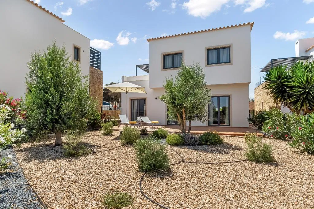 TOWNHOME THREE BEDROOMS Room, Carvoeiro Gardens, Algarve
