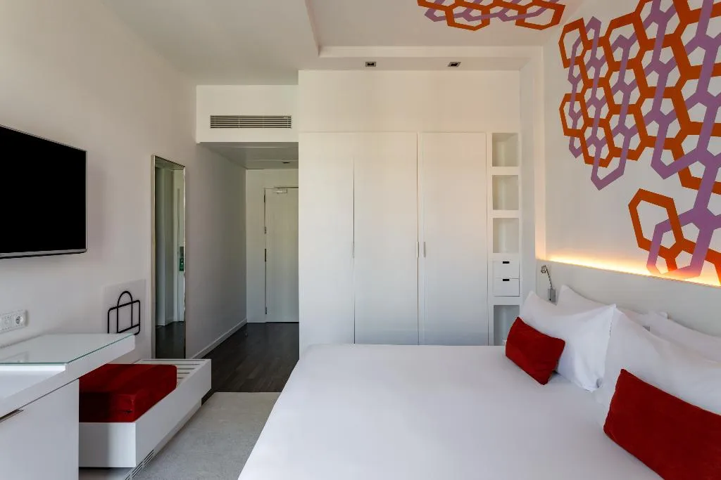 DOUBLE SINGLE USE WITH BALCONY Room, Room Mate Carla, Barcelona, Barcelona