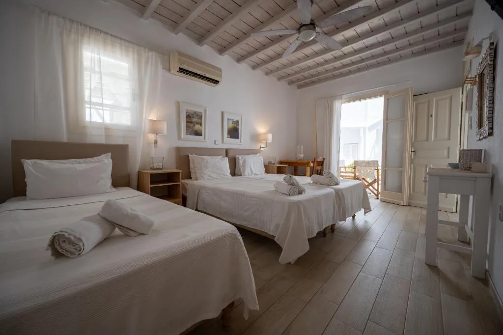 TRIPLE THREE BEDROOMS ONE BATHROOM Room, Mykonos Twins, Mykonos