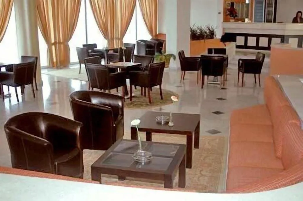 Lobby, Messinian Bay Hotel, Kalamata