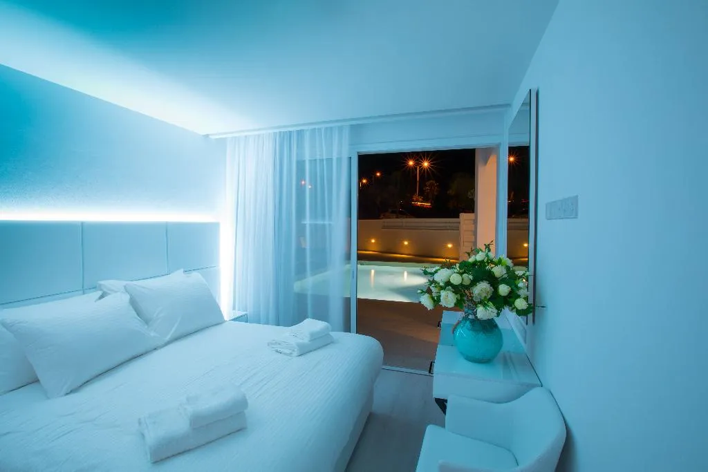 SUITE GARDEN VIEW Room, Napa Suites, Cyprus