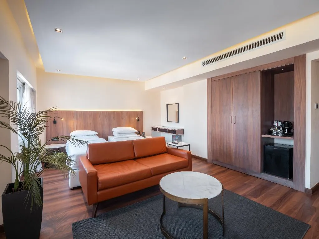 TRIPLE DELUXE Room, The President Hotel Cairo, Cairo