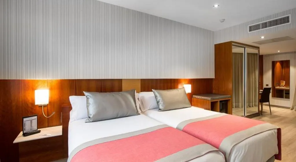 JUNIOR SUITE STANDARD Room, Catalonia Barcelona 505, Barcelona