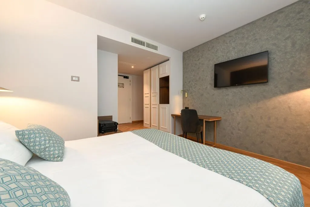 DOUBLE SINGLE USE SUPERIOR Room, Palazzo Santo Spirito, Milan