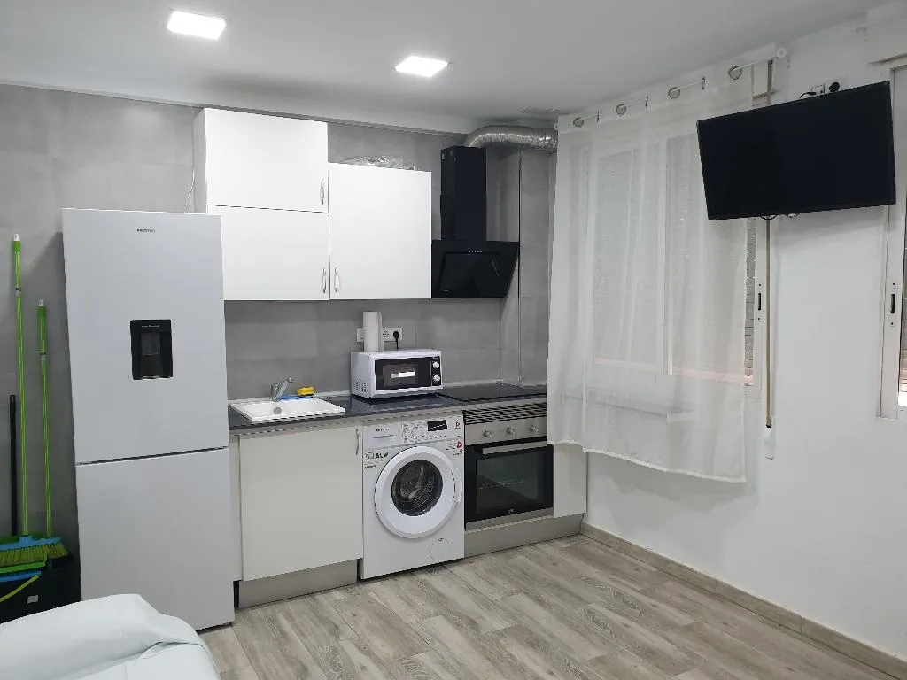 APARTMENT TWO BEDROOMS Room, Style Apartments Cabanyal Marina Beach, Valencia
