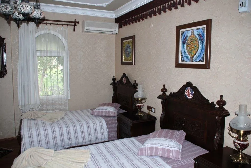 Room, Bella, Izmir