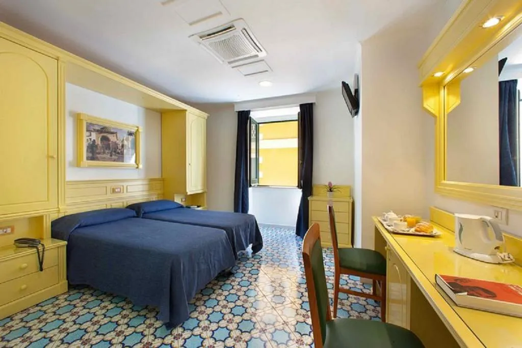 Double or Twin CLASSIC Room, Astoria Sorrento, Naples