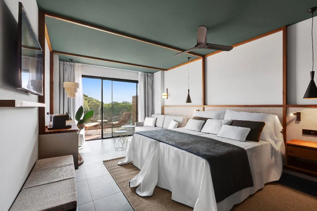 JUNIOR SUITE SEA VIEW Room, Aubamar Palma Resort, Majorca