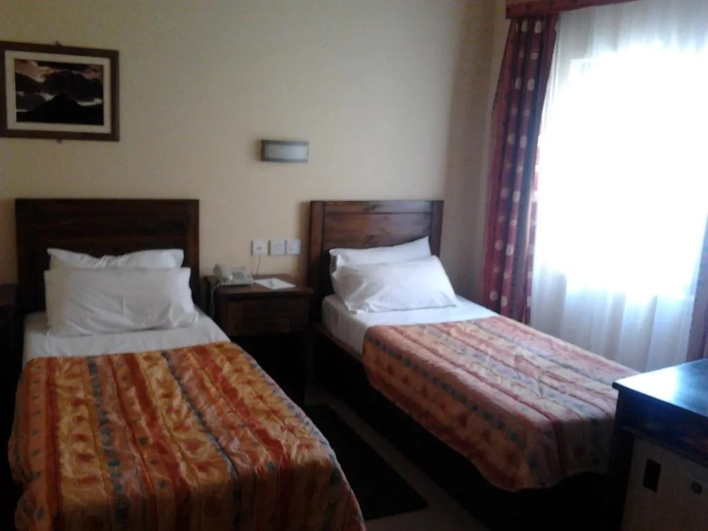 TWIN WITH VIEWS Room, Downtown, Gozo