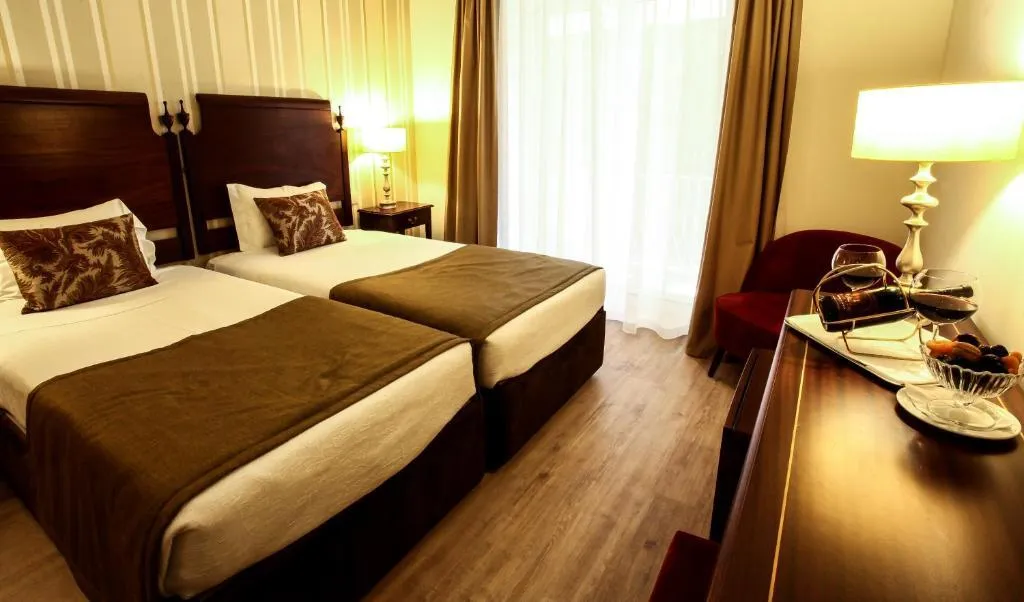 TWIN STANDARD Room, Grão Vasco - Historic Hotel and SPA, Porto
